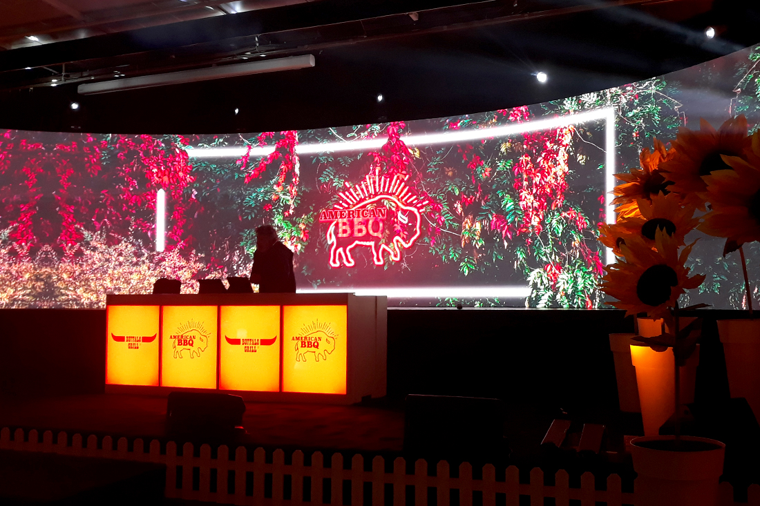6-buffalo-atelierc-audiovisuel-ecran-led
