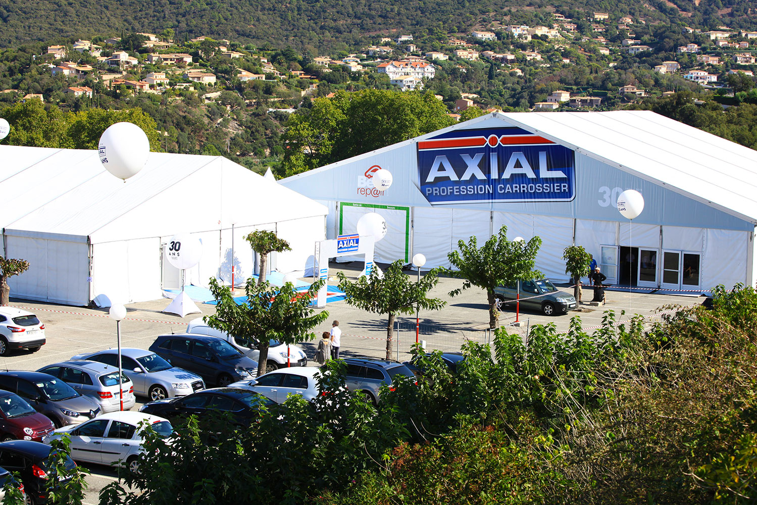 axial1
