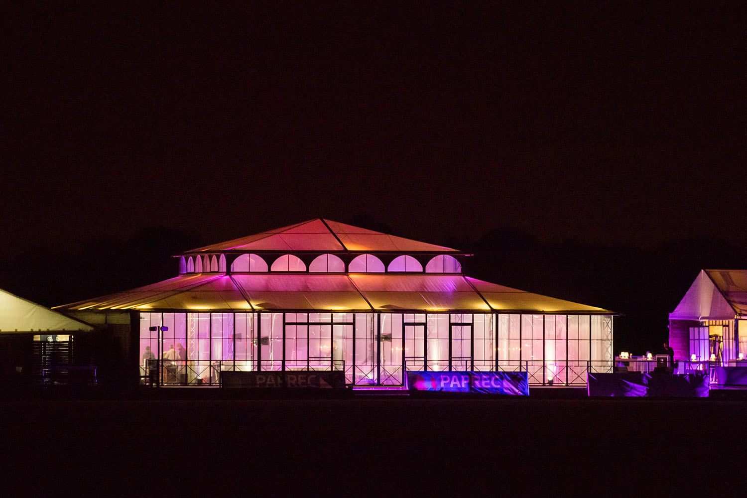 mikit-chantilly-_0005_05