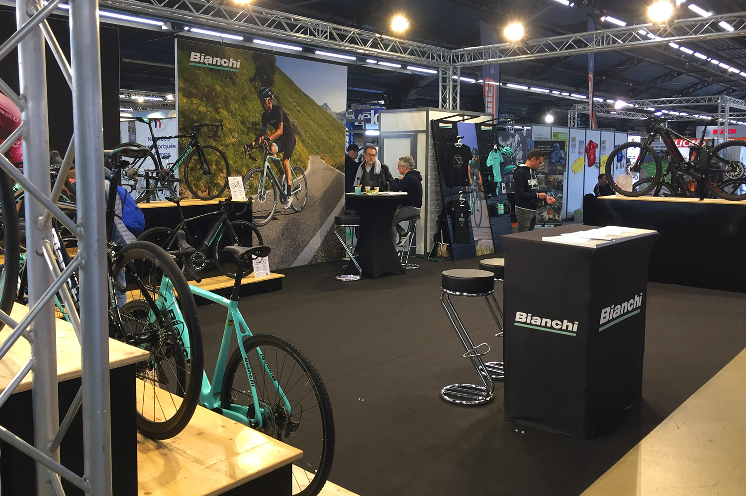 velo-in-paris-atelier-c-audiovisuel-bianchi